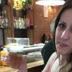 Noelia quiere que la follen sin piedad 2 desconocidos. QUE PASADA DE VIDEO