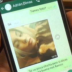 Sí, las resacas de FAKings terminan con chicas grabando porno. Mey en una noche loca con Adrian