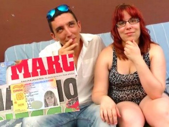 18 años y 1 día, su novio la convence para debutar en el porno: aquí empezó todo.